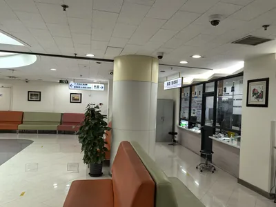 Seating and corridor in the health check-up centre